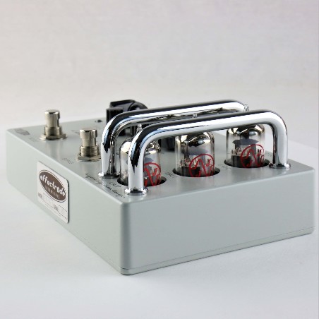 EFFECTRODE LEVELING AMPLIFIER