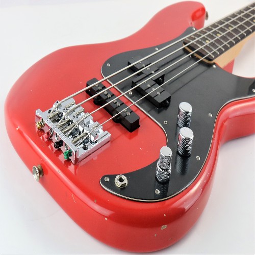 VoodooBass PJ DAKOTA RED