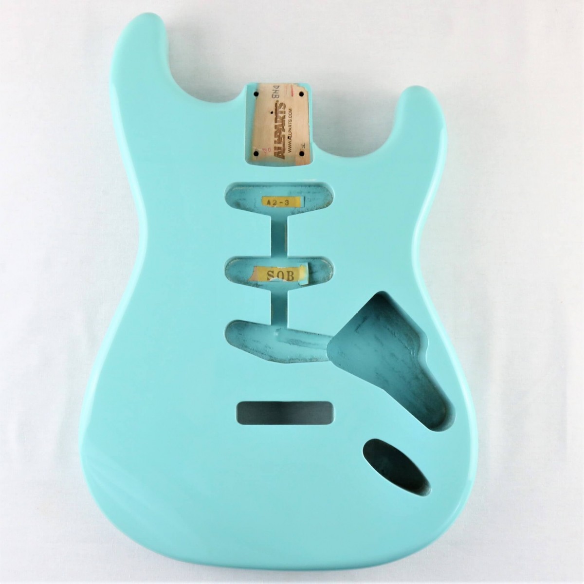 ALLPARTS STRATOCASTER BODY ALDER SONIC BLUE